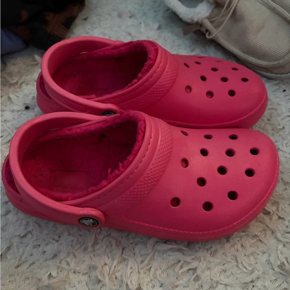Pink Fuzzy Crocs - Picture 2 of 5